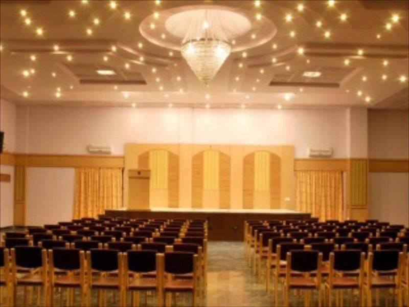 Paradise Isle Beach Resort Udupi Exterior photo