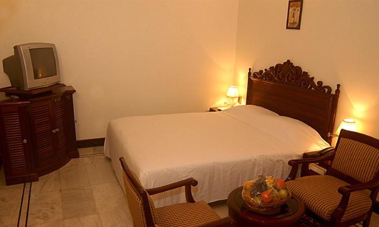 Paradise Isle Beach Resort Udupi Room photo