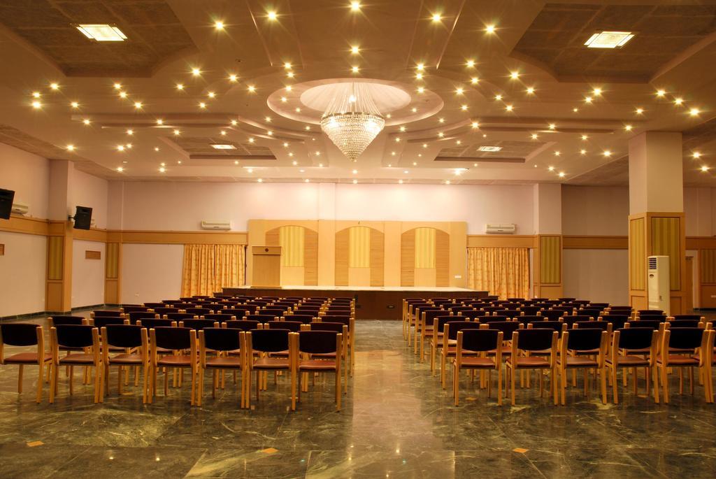 Paradise Isle Beach Resort Udupi Exterior photo