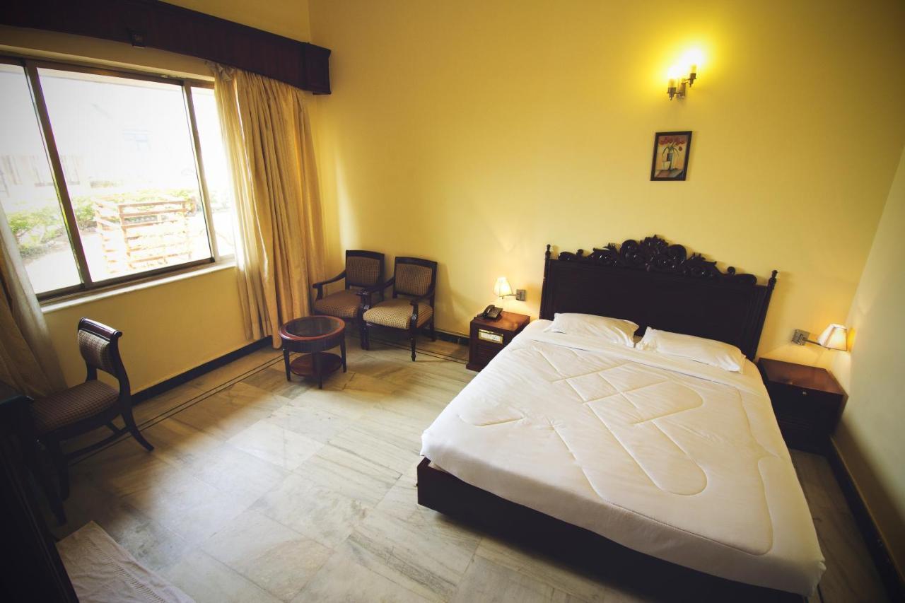 Paradise Isle Beach Resort Udupi Exterior photo